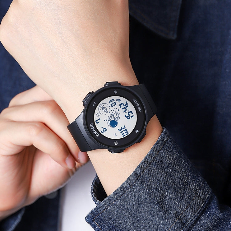 SKMEI 2068 Multifunctional Men 50M Waterproof Noctilucent Sports Digital Wrist Watch(Black White) - free shipping - PMC TechLife - Order now!