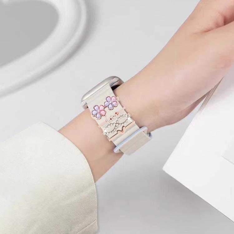 4pcs / Set 22mm Width Smart Watch Silicone Band Decorative Ring Metal Accessories(Love Heart Rose Gold) - Watch Decorations by PMC TechLife | Online Shopping South Africa | PMC TechLife | Buy Now Pay Later Mobicred