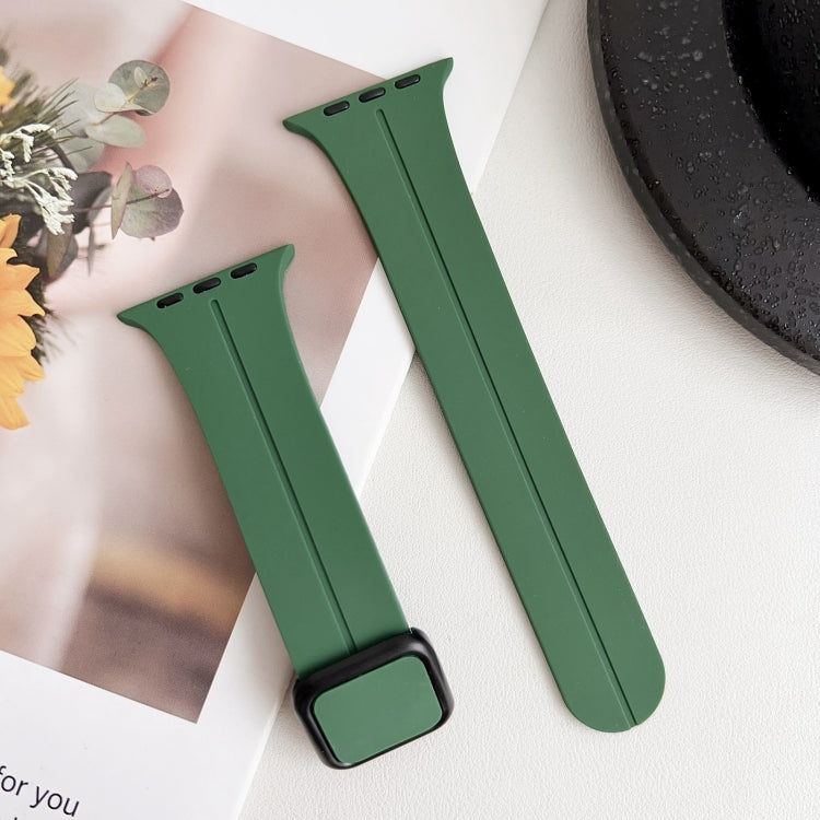 For Apple Watch SE 2022 44mm Magnetic Square Buckle Silicone Watch Band(Alfalfa) - Watch Bands by PMC Jewellery | Online Shopping South Africa | PMC Jewellery