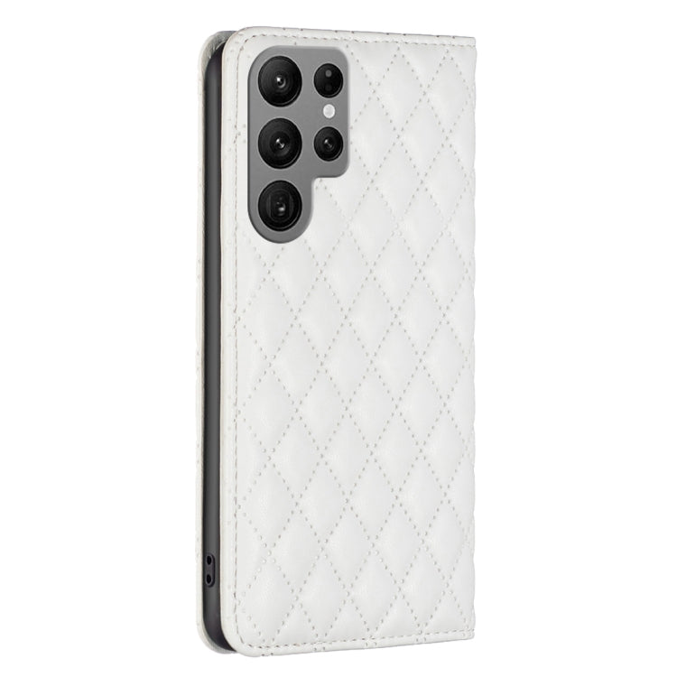For Samsung Galaxy S25 Ultra 5G Diamond Lattice Magnetic Leather Flip Phone Case(White) - Galaxy S25 Ultra 5G Cases by PMC Jewellery | Online Shopping South Africa | PMC Jewellery | Buy Now Pay Later Mobicred
