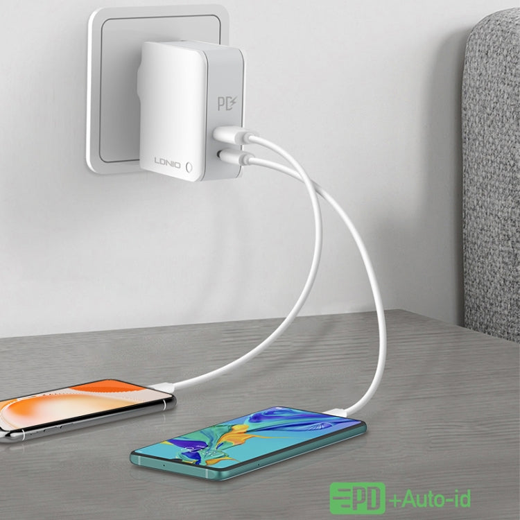 LDNIO A4403C 30W PD + Auto-id Foldable Fast Travel Charger with 1m USB-C / Type-C Cable, US Plug - free shipping - PMC TechLife - Order now!