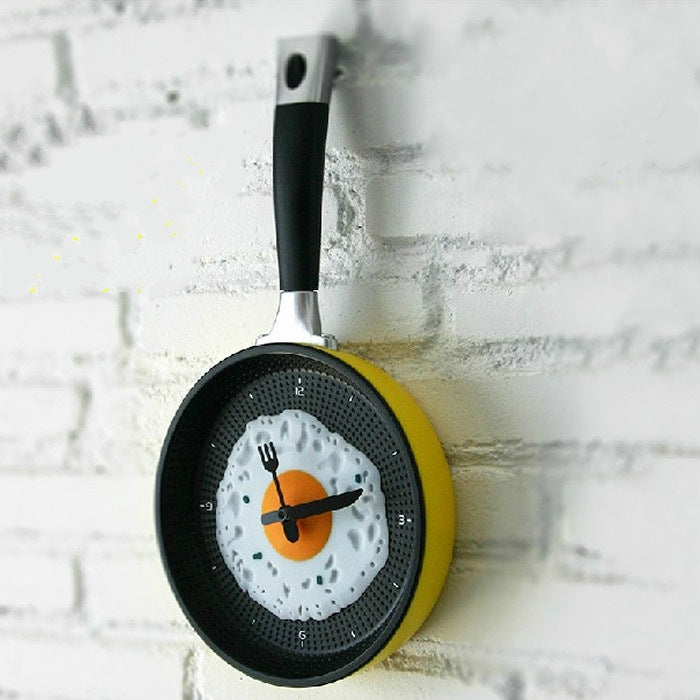 Fried Egg Pan Shape Creative Living Room Decorative Wall Clock (Green) - Wall Clock by PMc TechLife | Online Shopping South Africa | PMc TechLife | Buy Now Pay Later Mobicred