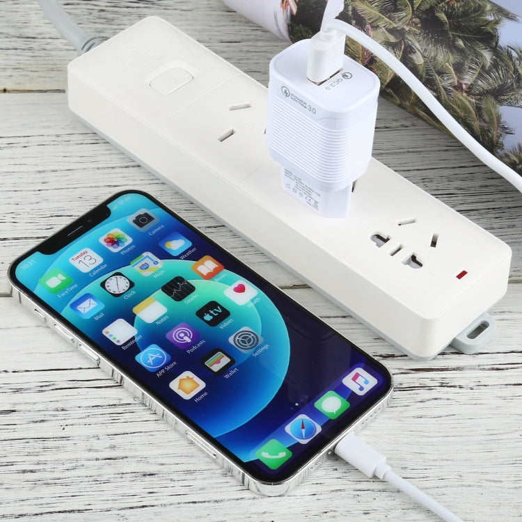 LZ-728 2 in 1 18W QC 3.0 USB Interface Travel Charger + USB to 8 Pin Data Cable Set, EU Plug, Cable Length: 1m(White) - USB Charger by PMC Jewellery | Online Shopping South Africa | PMC Jewellery | Buy Now Pay Later Mobicred