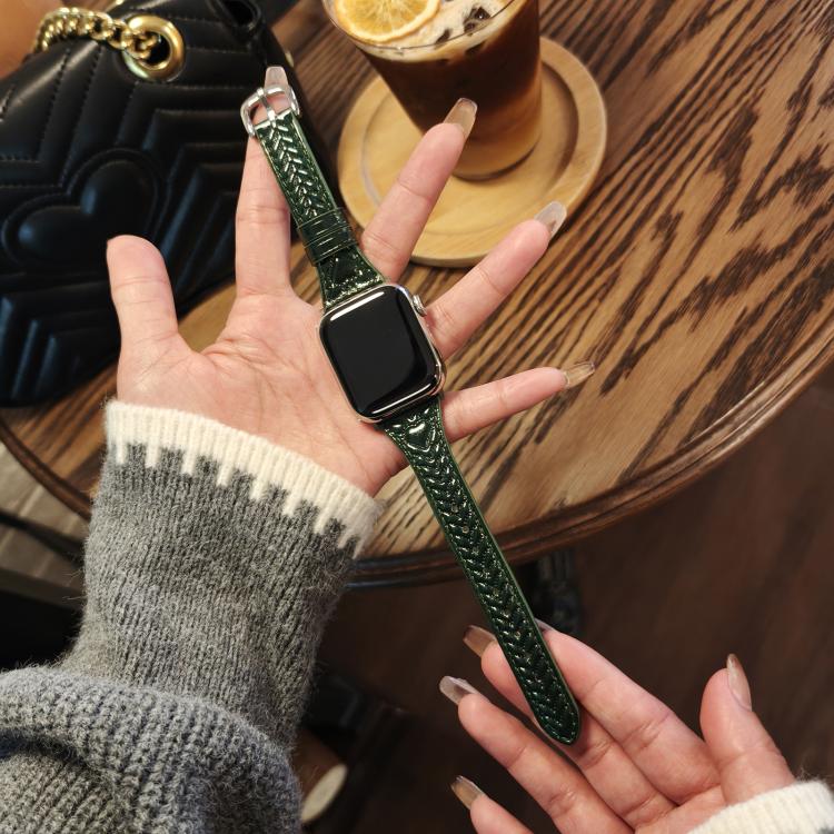 For Apple Watch 46mm / 49mm / 45mm / 44mm Heart-Shaped Embossed Leather Watch Band(Forest Green) - Watch Bands by PMC TechLife | Online Shopping South Africa | PMC TechLife | Buy Now Pay Later Mobicred