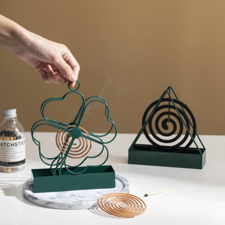 Simple Hangable Wrought Iron Mosquito Coil Holder Portable Fireproof Mosquito Coil Tray Incense Burner Ornaments Four Leaf Grass  (Black) - Mosquito Coil Tray by PMC TechLife | Online Shopping South Africa | PMC TechLife | Buy Now Pay Later Mobicred