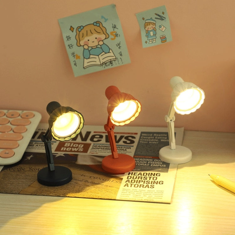 Flower Shape LED Mini Magnetic Table Lamp Foldable Bedside Night Light(09A Green) - Bedside Light by PMc TechLife | Online Shopping South Africa | PMc TechLife | Buy Now Pay Later Mobicred