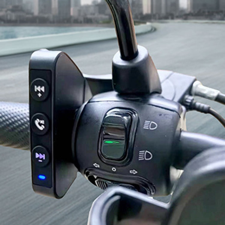 Q15 Motorcycle Riding Wireless Bluetooth Handlebar Control Phone Button Remote Controller(Black) - Others by PMC Jewellery | Online Shopping South Africa | PMC Jewellery | Buy Now Pay Later Mobicred