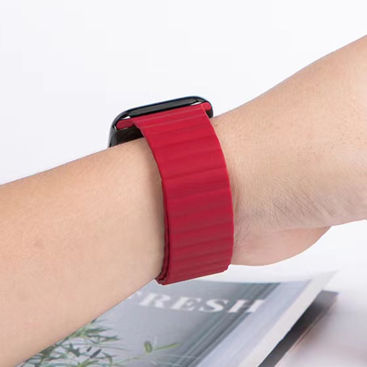 Mutural Liquid Silicone Magnetic Strap Watch Band For Apple Watch Series 9&8&7 41mm / SE 3&SE 2&6&SE&5&4 40mm / 3&2&1 38mm(Red) - free shipping - PMC TechLife - Order now!