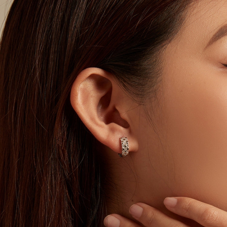 Chan Luu Petite Platinum Pearl Holly Hoop Earrings- Bliss Boutiques